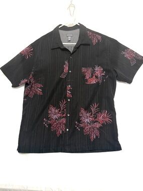 Van Heusen Black Short-Sleeve Button-Down Shirt with Floral Print, size XL